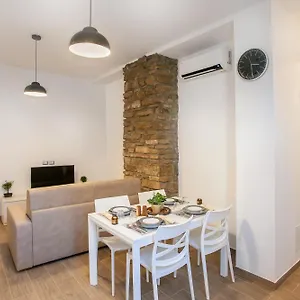 Holidays In Appartamento